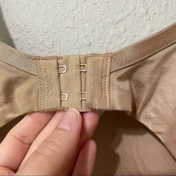 Soma Nude Full Coverage Padded Bra Womens 34D Tan Underwire Adjustable Strap - Picture 4 of 7